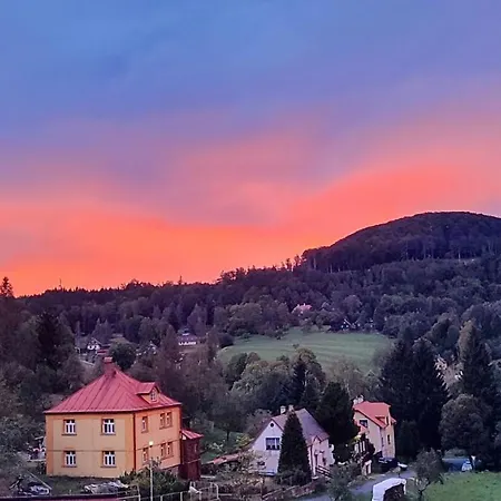 Helene S Mini Pivovarem Guest house Kytlice