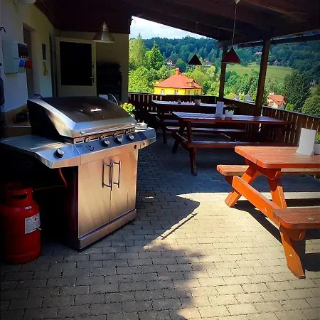 Helene S Mini Pivovarem 3* Kytlice